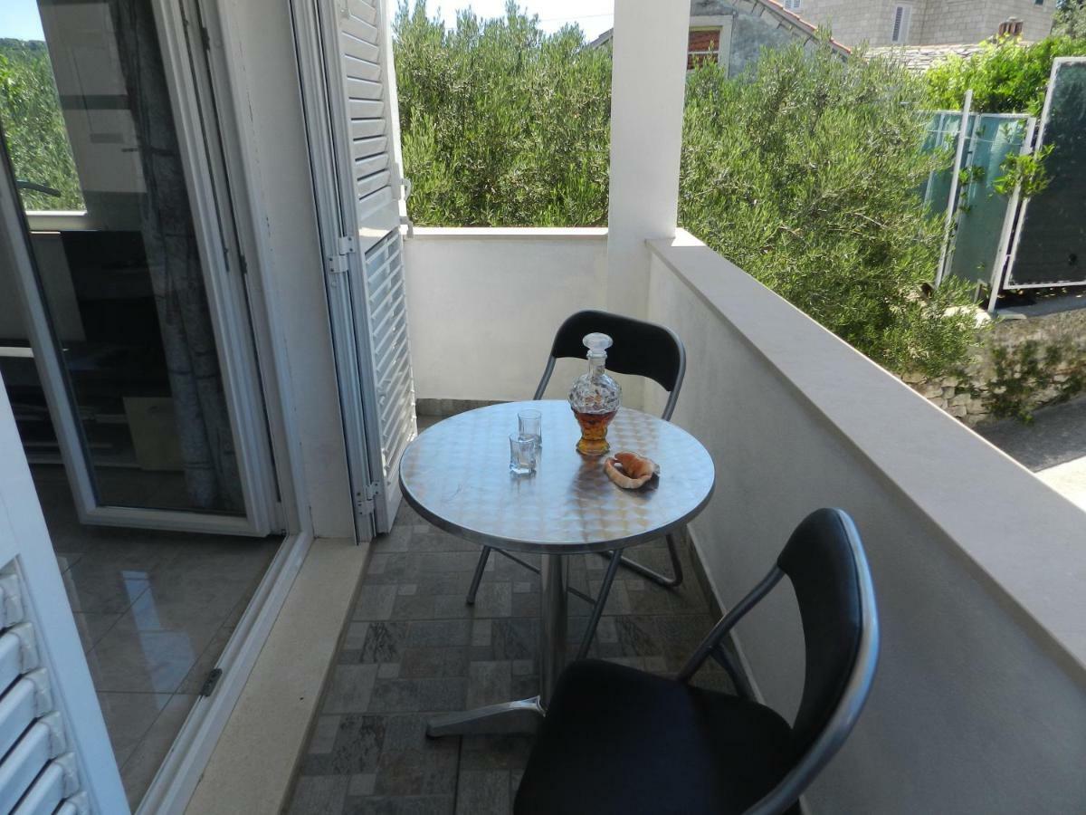 Apartment Eli 鲁巴达 外观 照片